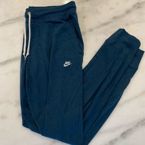 Nike Joggers